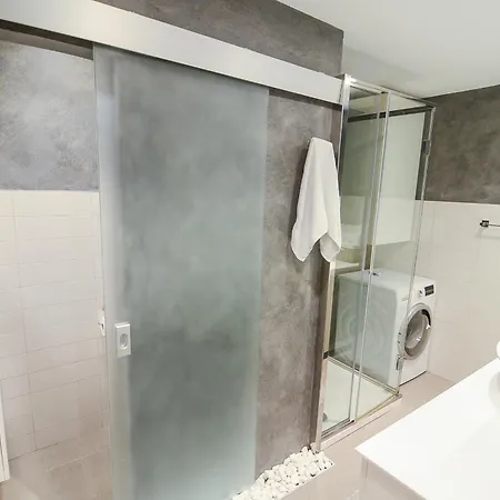 Luna Deluxe & Free Parking * Saraybosna