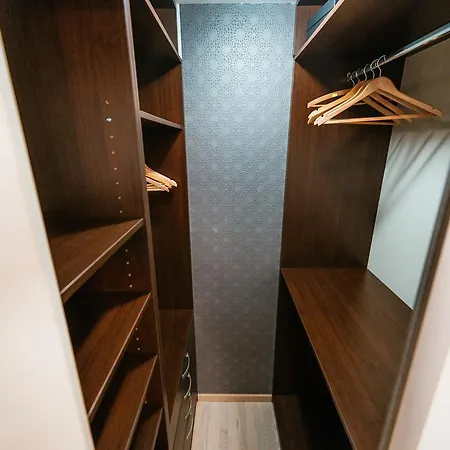 Luna Deluxe & Free Parking